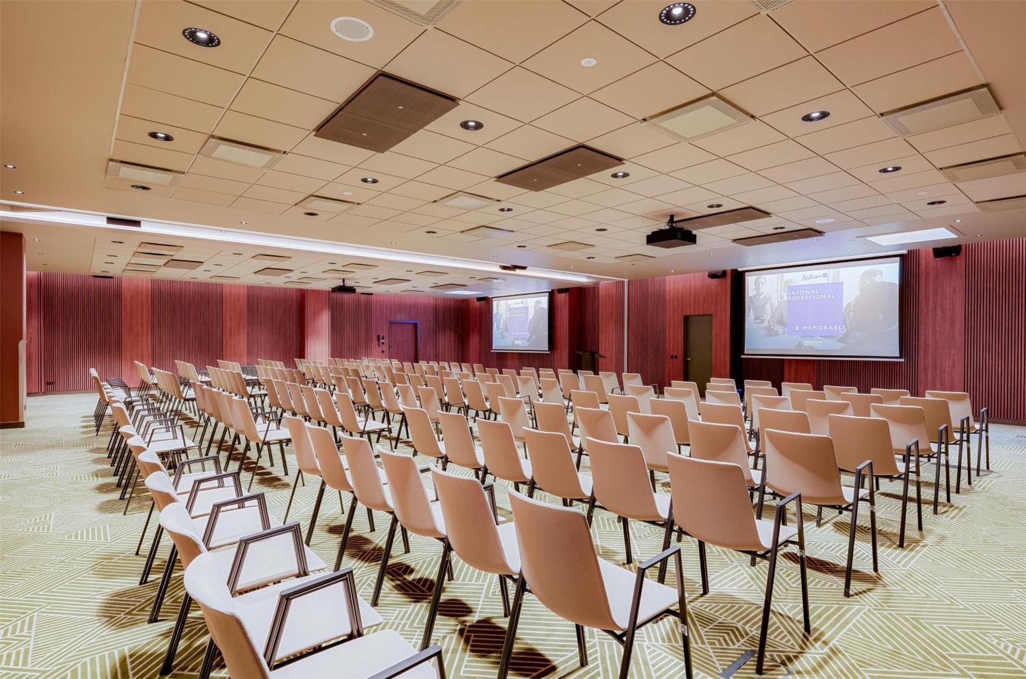 Radisson Blu Lietuva 4*